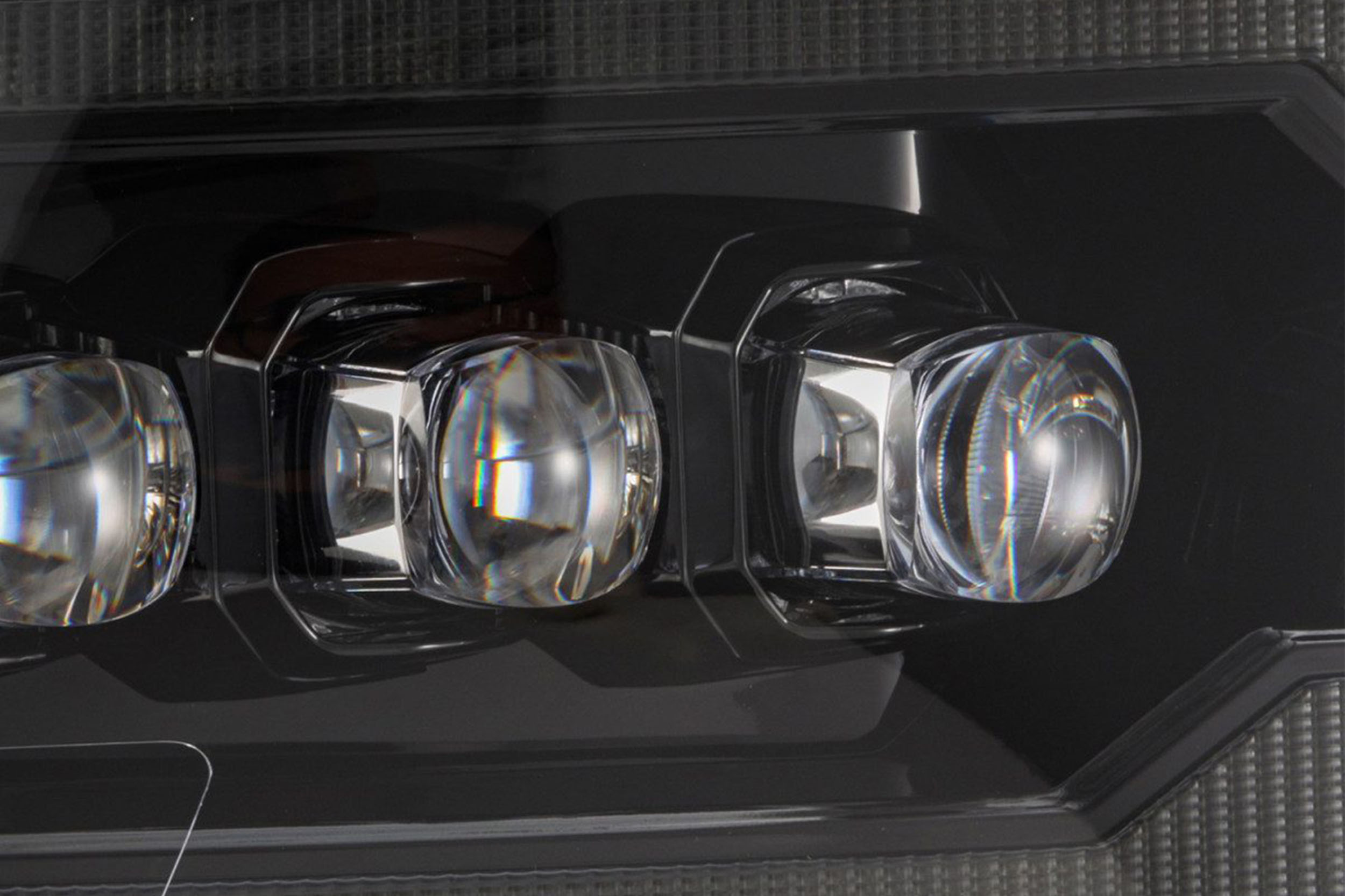Dodge Ram (09-18): AlphaRex Nova MK II LED Headlights 880555